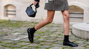 Why Shoebuya.com is Your Go-To Destination for Trendy Shoes in 2025