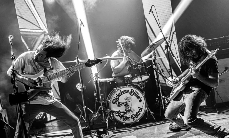 Thorn-Magazine Blog Band