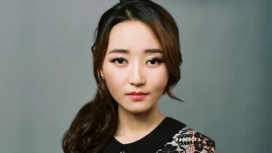 Yeonmi Park Height
